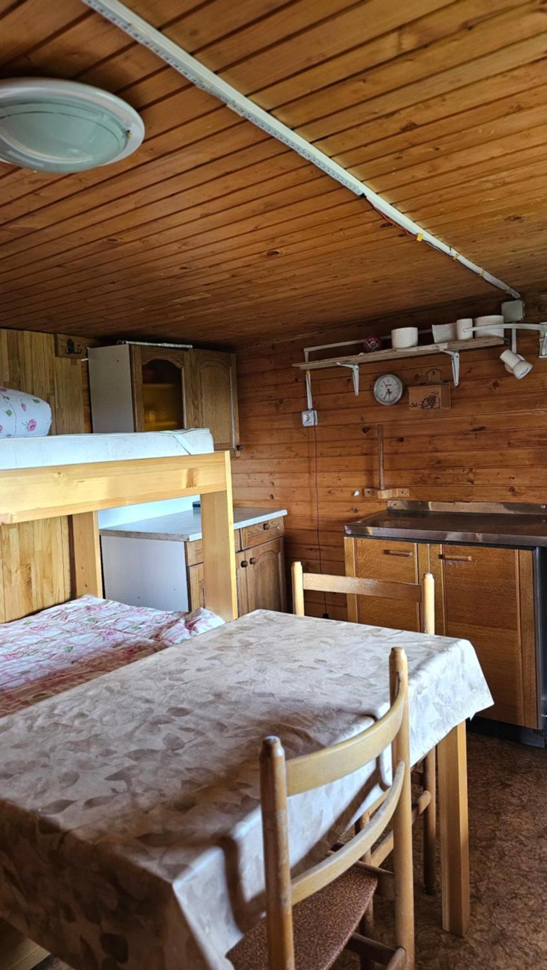 Koca Na Pirco'v - Gojska Planina Stahovica